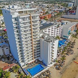 Pacific Palace Beach Tower Hotel